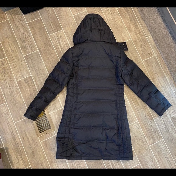 Micheal kors puffer coat size medium black zips with removable hood - Picture 7 of 16